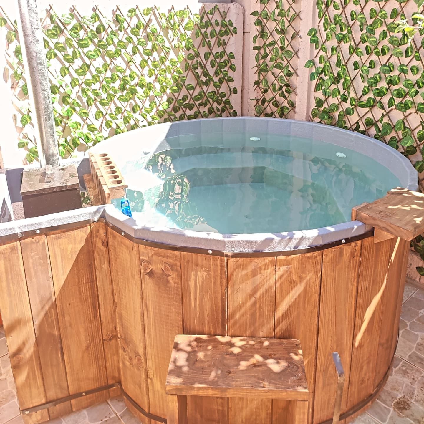 Tinaja Tipo Pádel o Raqueta de Madera | Tinajas Calientes Chile